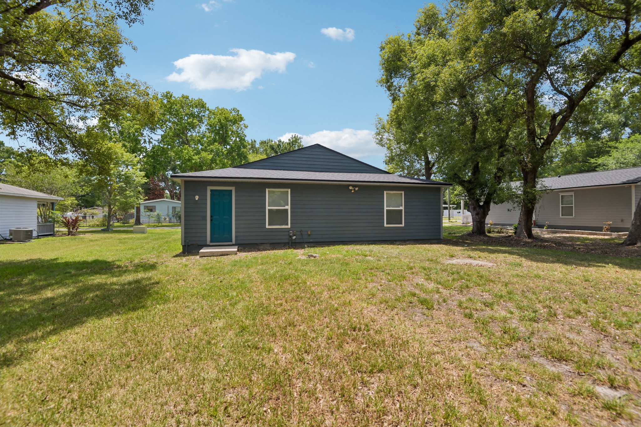 Petteway Dr-S1005-008.jpg