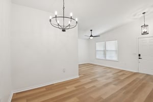 Petteway Dr-S0704-011.jpg