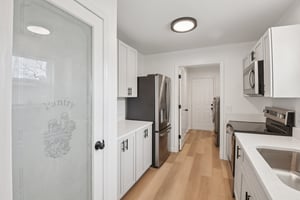 Petteway Dr-S0704-017.jpg