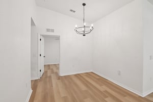 Petteway Dr-S0704-020.jpg