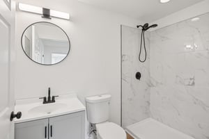 Petteway Dr-S0704-025.jpg