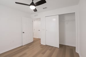 Petteway Dr-S0704-034.jpg