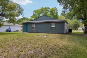 Petteway Dr-S1005-010.jpg