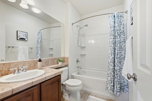  Photo 25