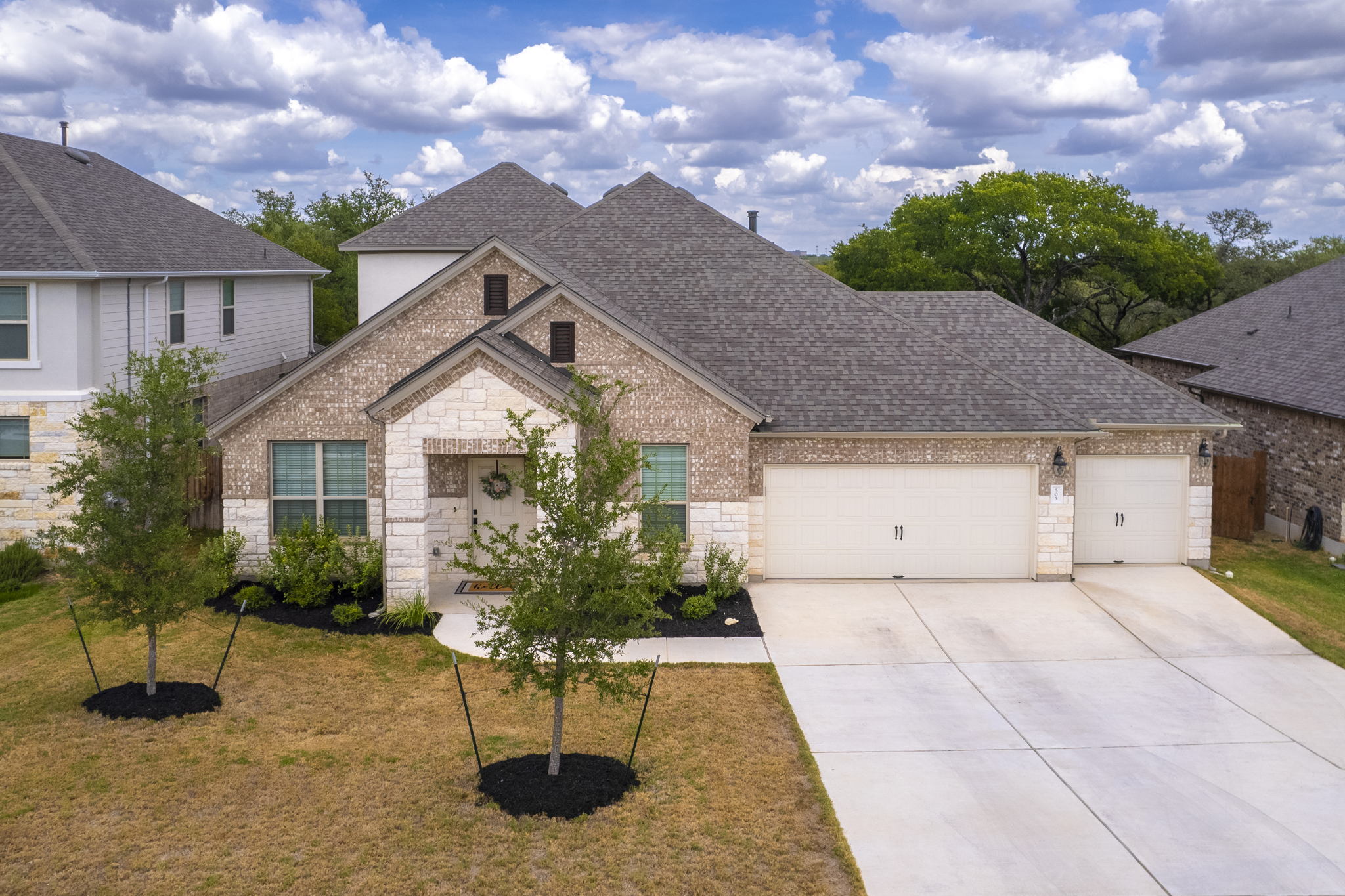 505 Pink Granite Blvd, Texas 78620, USA