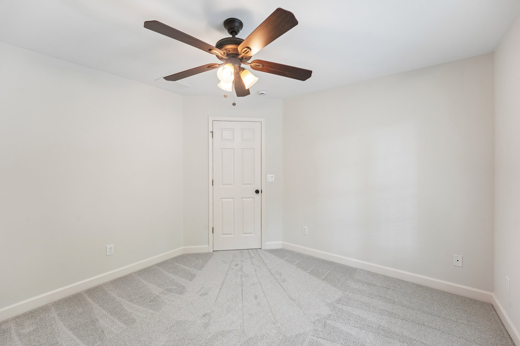 Pinnacle Ct-S3004-044.jpg