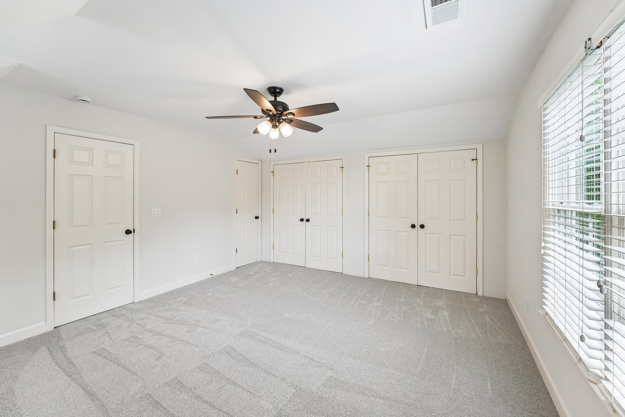 Pinnacle Ct-S3004-051.jpg