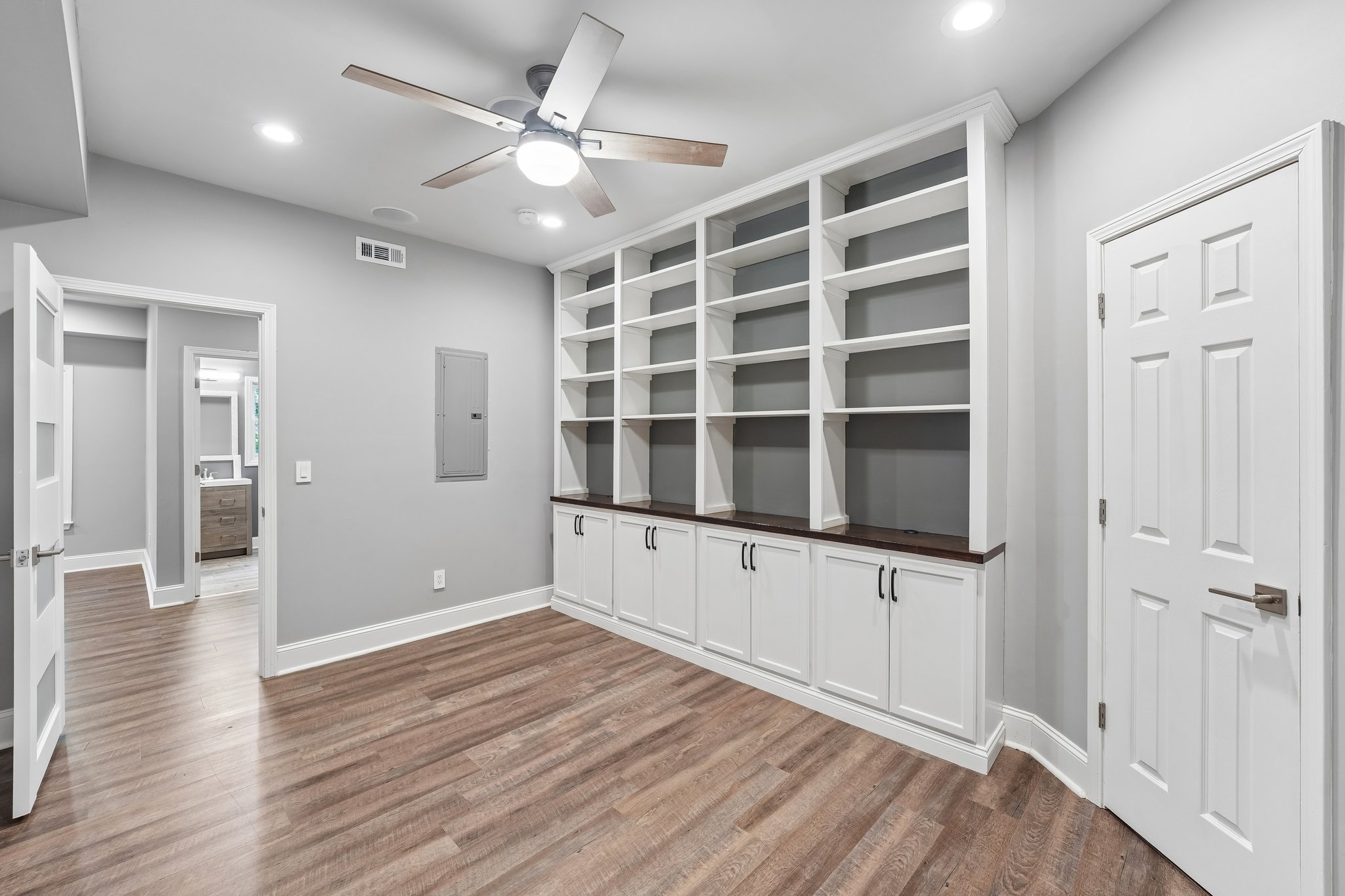 Pinnacle Ct-S3004-057.jpg