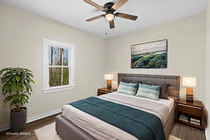 6K1A5653 virtually staged.jpeg