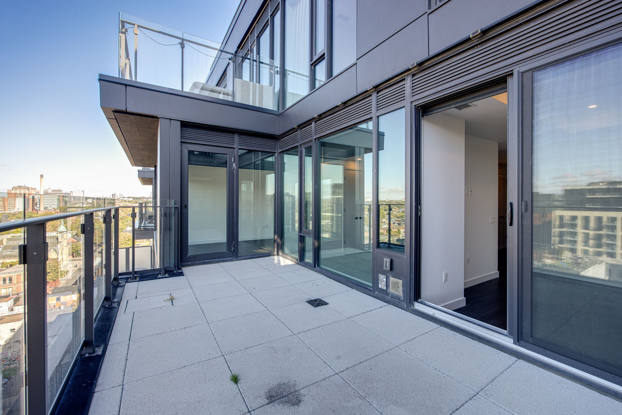 Toronto property showcase — delivered property photograph 35