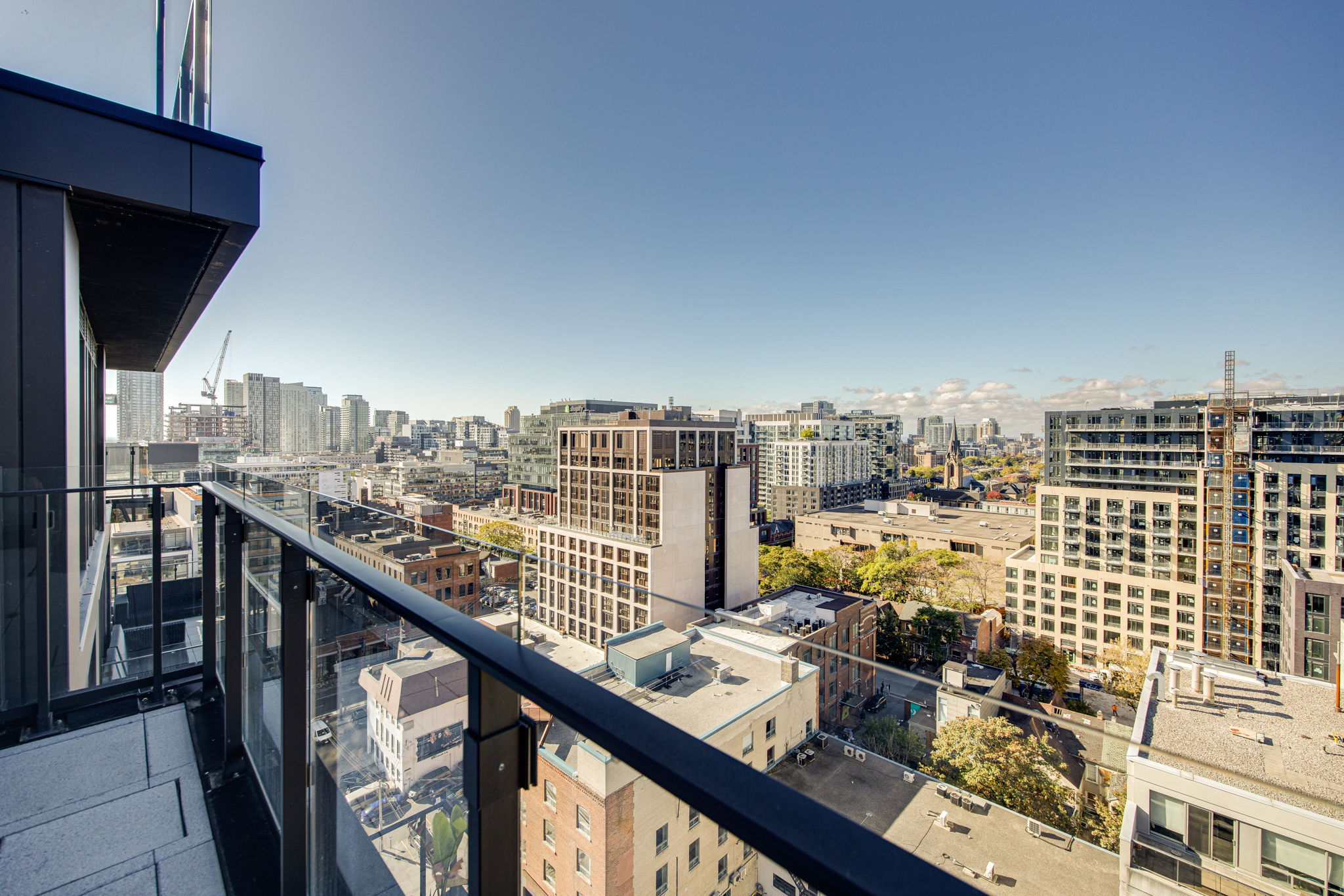 Toronto property showcase — delivered property photograph 37