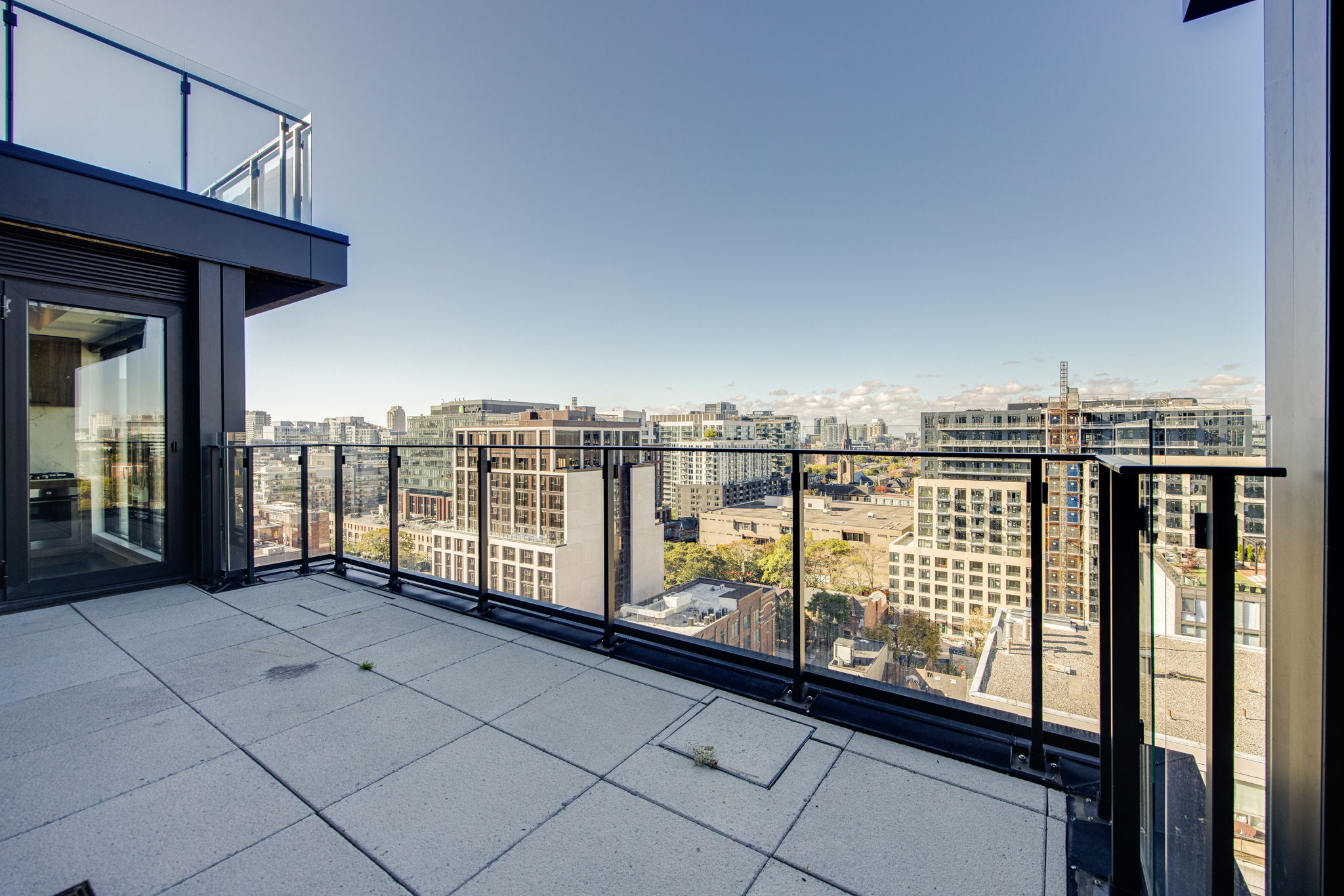Toronto property showcase — delivered property photograph 33