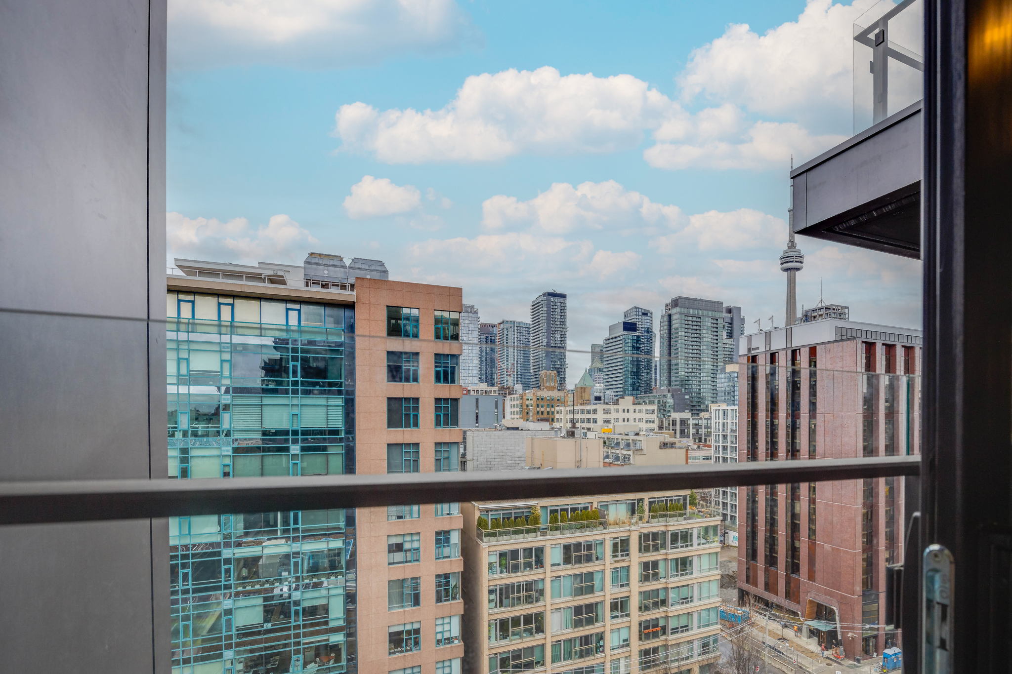 Toronto property showcase — delivered property photograph 21