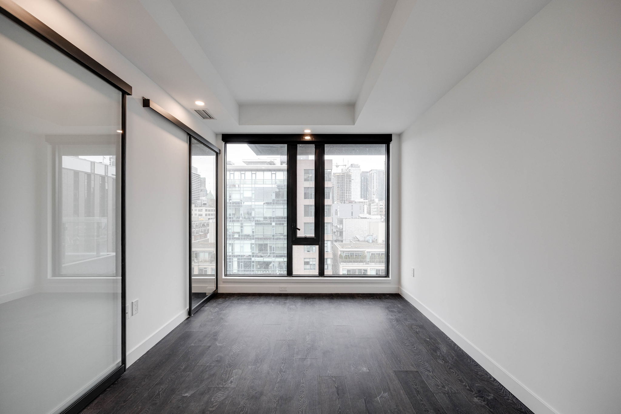 Toronto property showcase — delivered property photograph 16