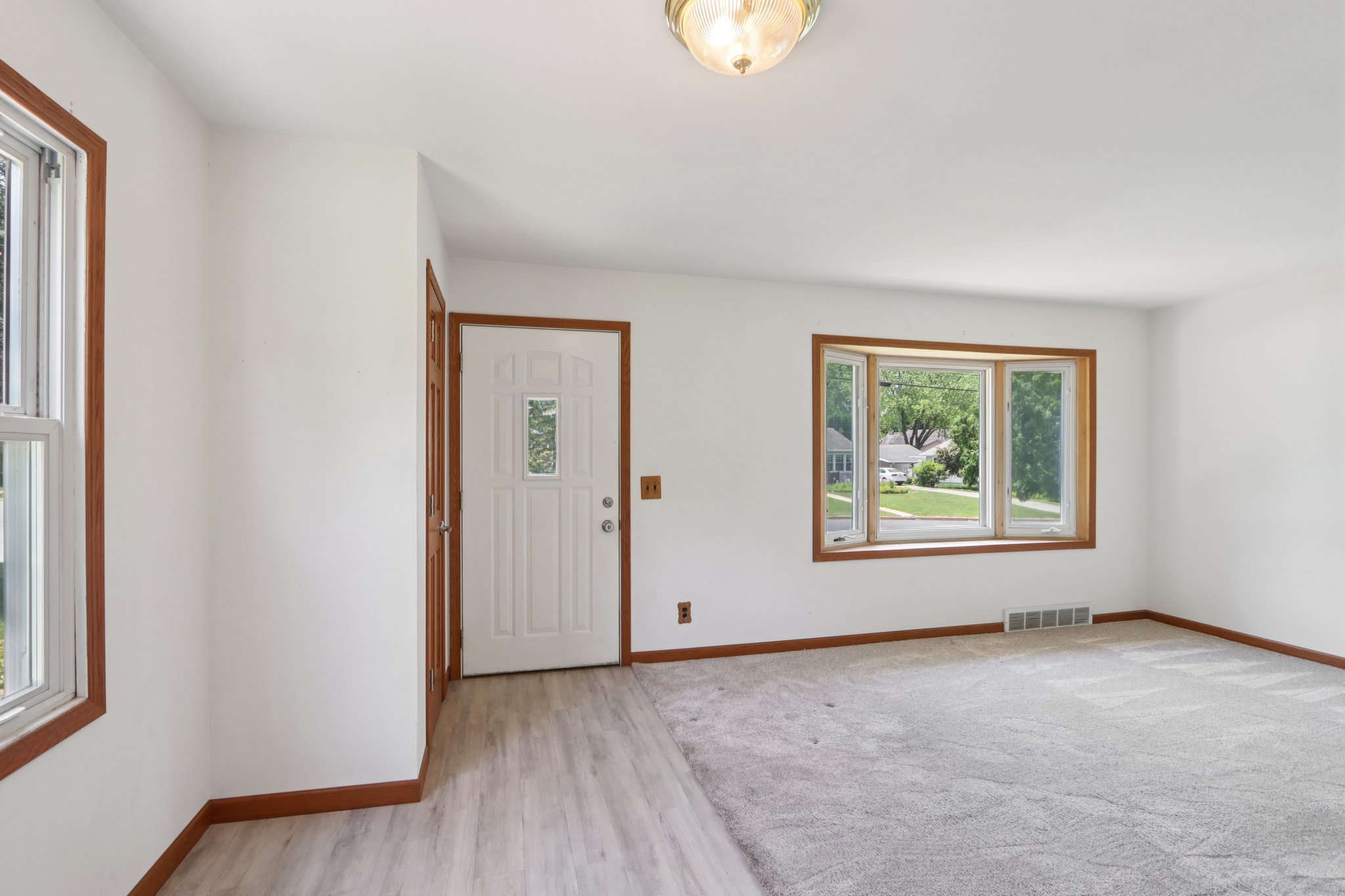 W Prospect St-1806-007.jpg