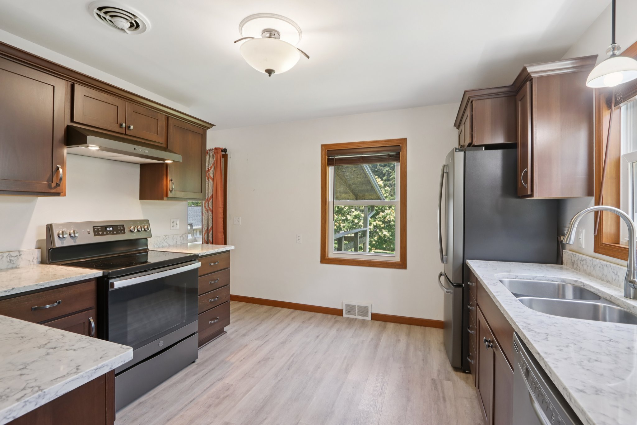 W Prospect St-1806-021.jpg