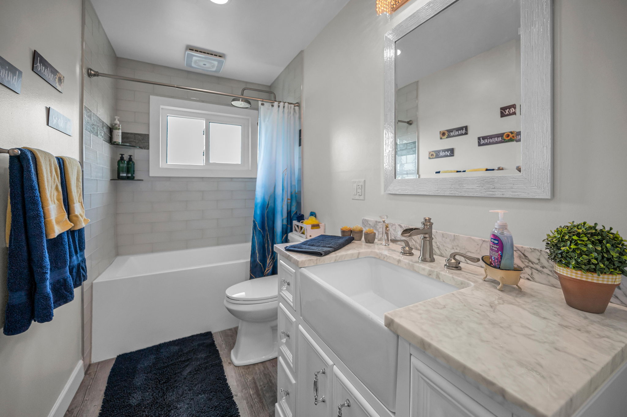 Bathroom2