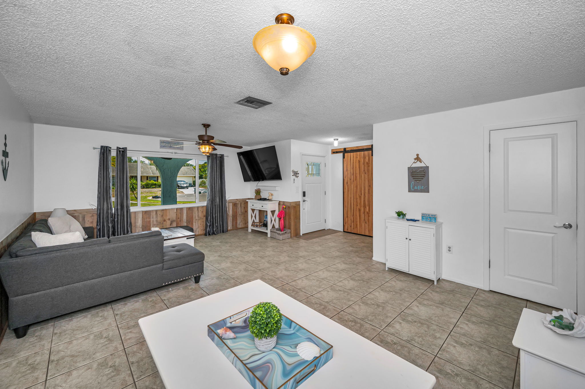 Dining Room4