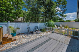 Deck and Backyard14
