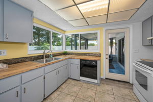Kitchen2