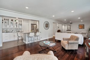 5050 Coldwater Canyon 205-17.jpg