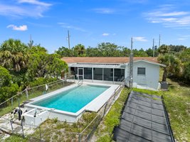 Pool - Outdoor