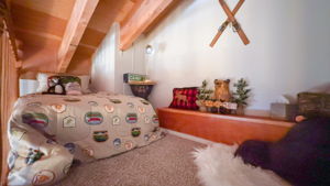  Photo 37