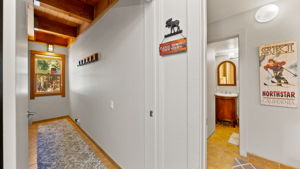  Photo 36