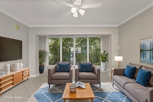 DSC05044 virtually staged.jpeg