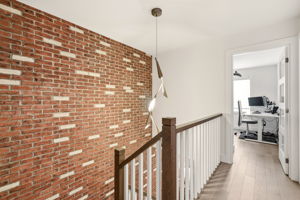  Photo 49