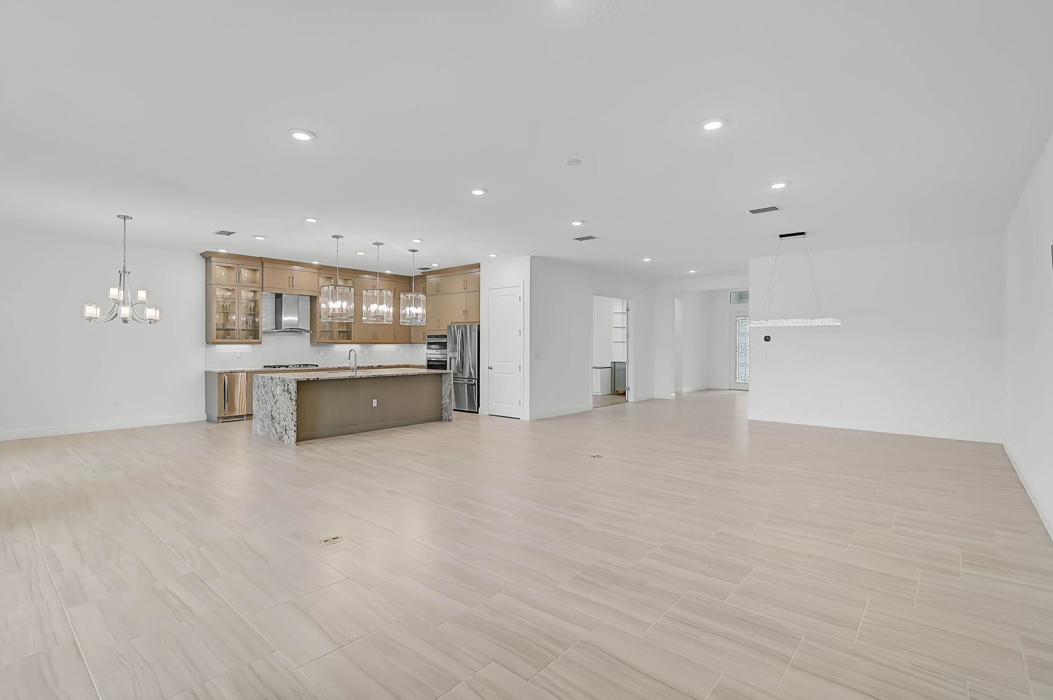 5058 Surfside Cir-18