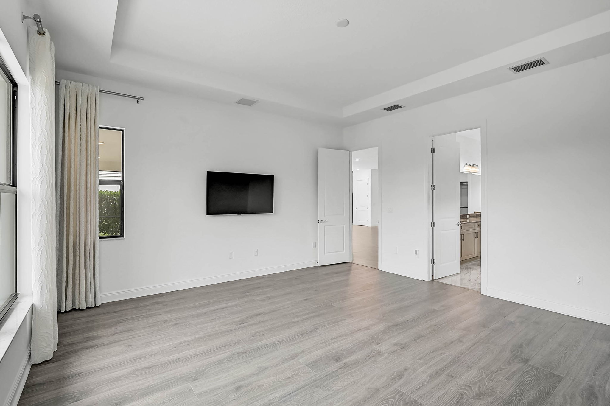 5058 Surfside Cir-22