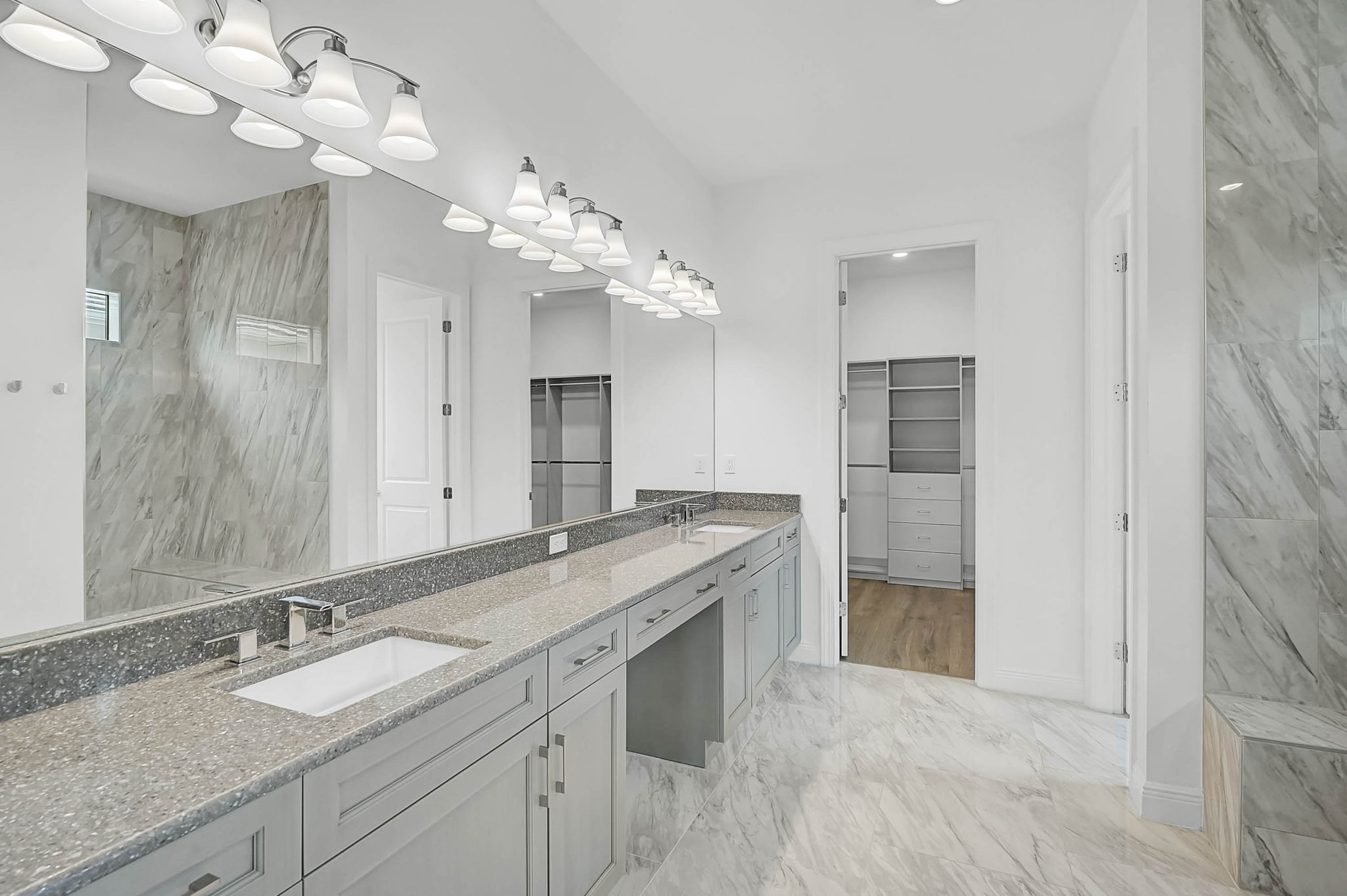 5058 Surfside Cir-23
