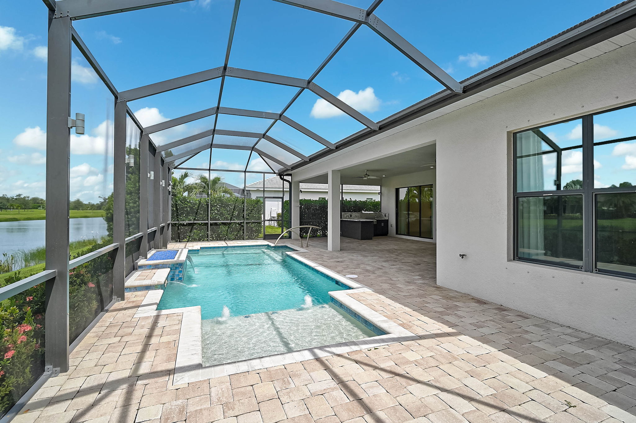 5058 Surfside Cir-45