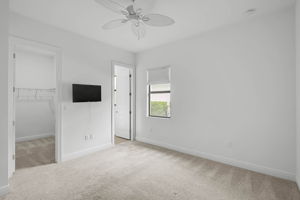 5058 Surfside Cir-31