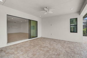 5058 Surfside Cir-38