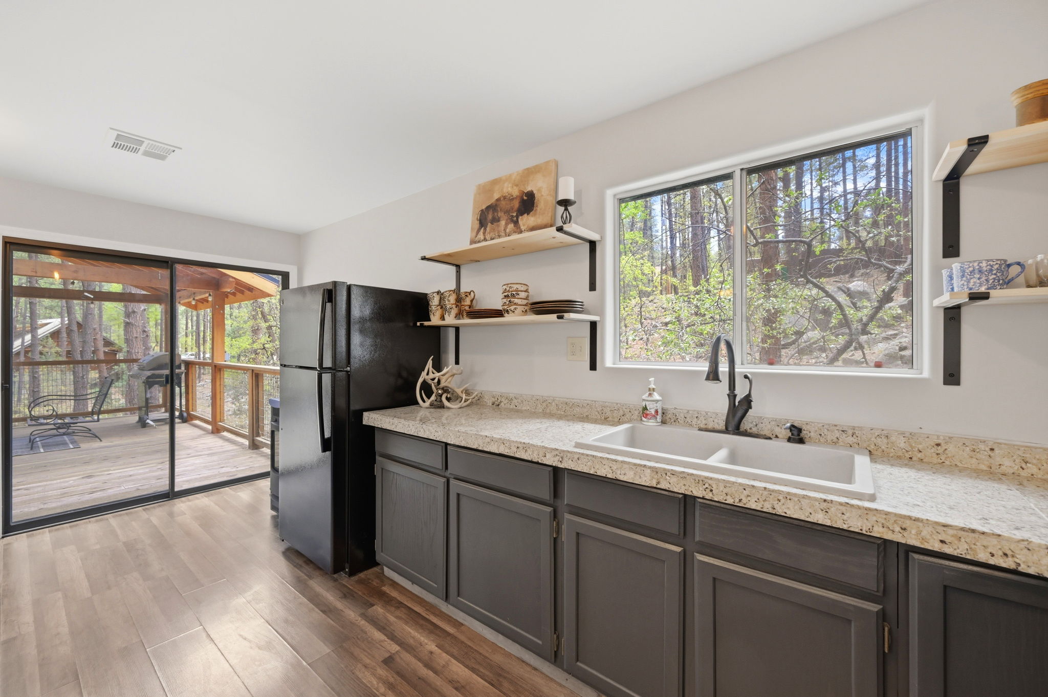 Kitchen (2)