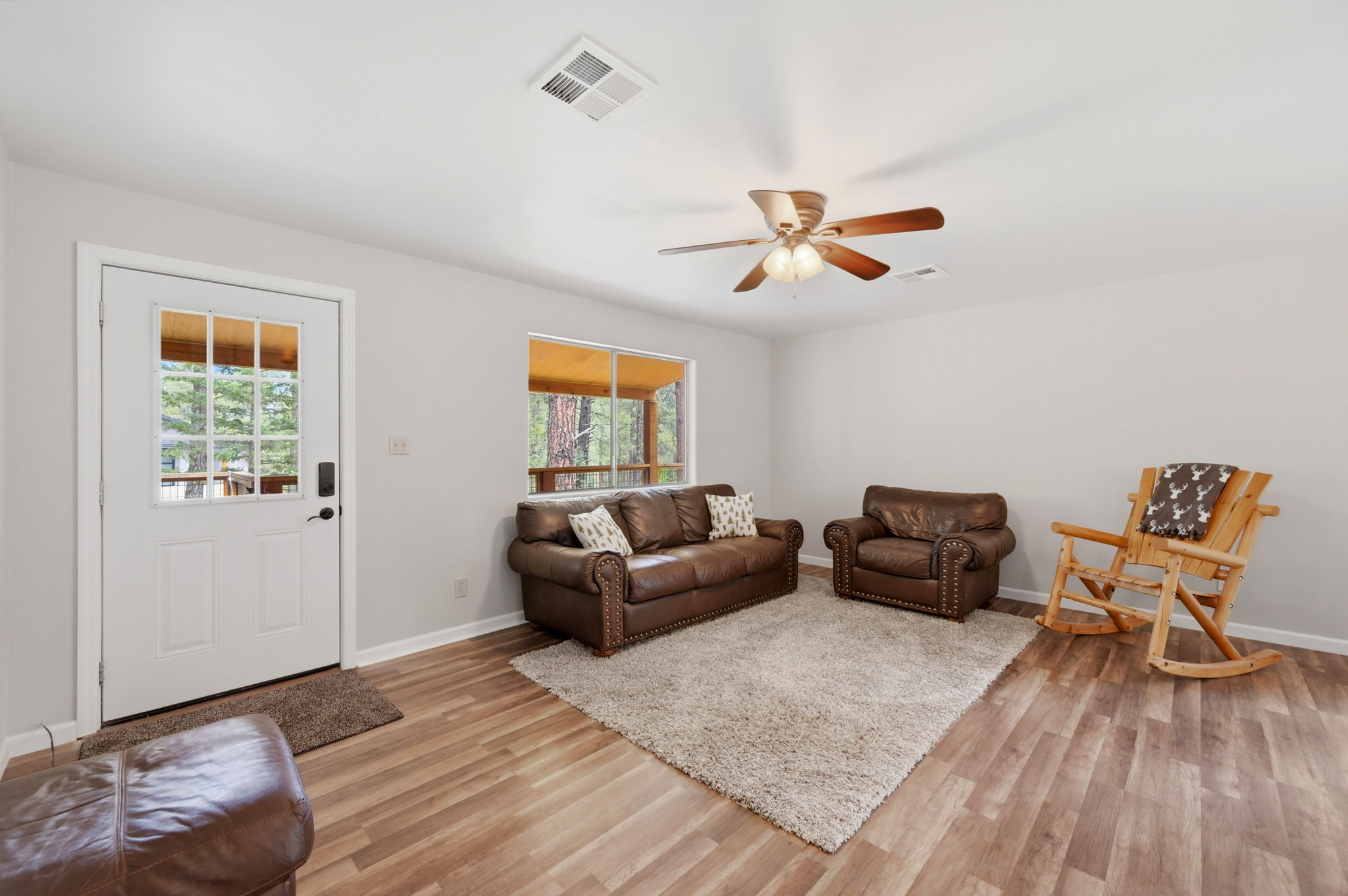 Living Room (1)