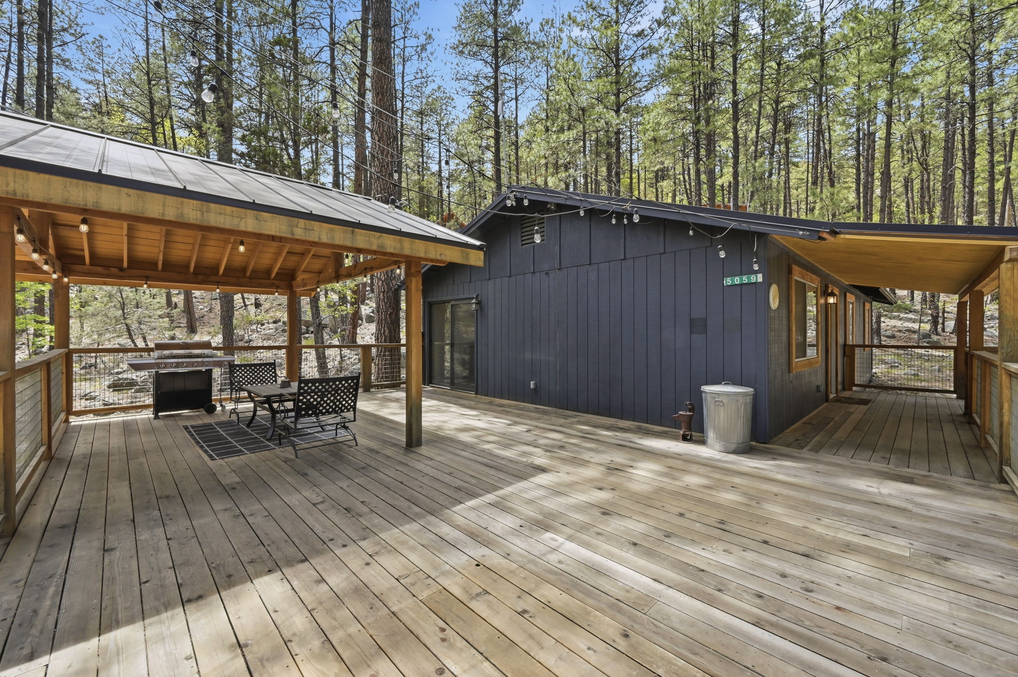 Deck (3)