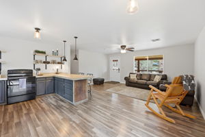 Dining Room to Kitchen