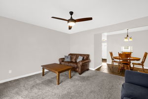 506 Carolyn Ct D3-15