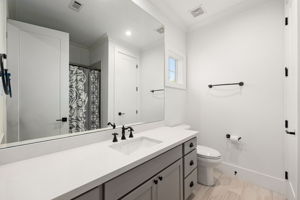  Photo 35