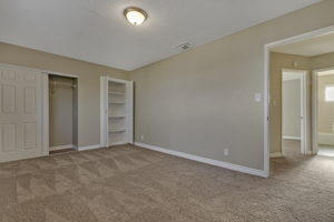 506 Greenbriar Townhouse Way, Las Vegas, NV 89121, USA Photo 21