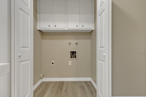 506 Greenbriar Townhouse Way, Las Vegas, NV 89121, USA Photo 12