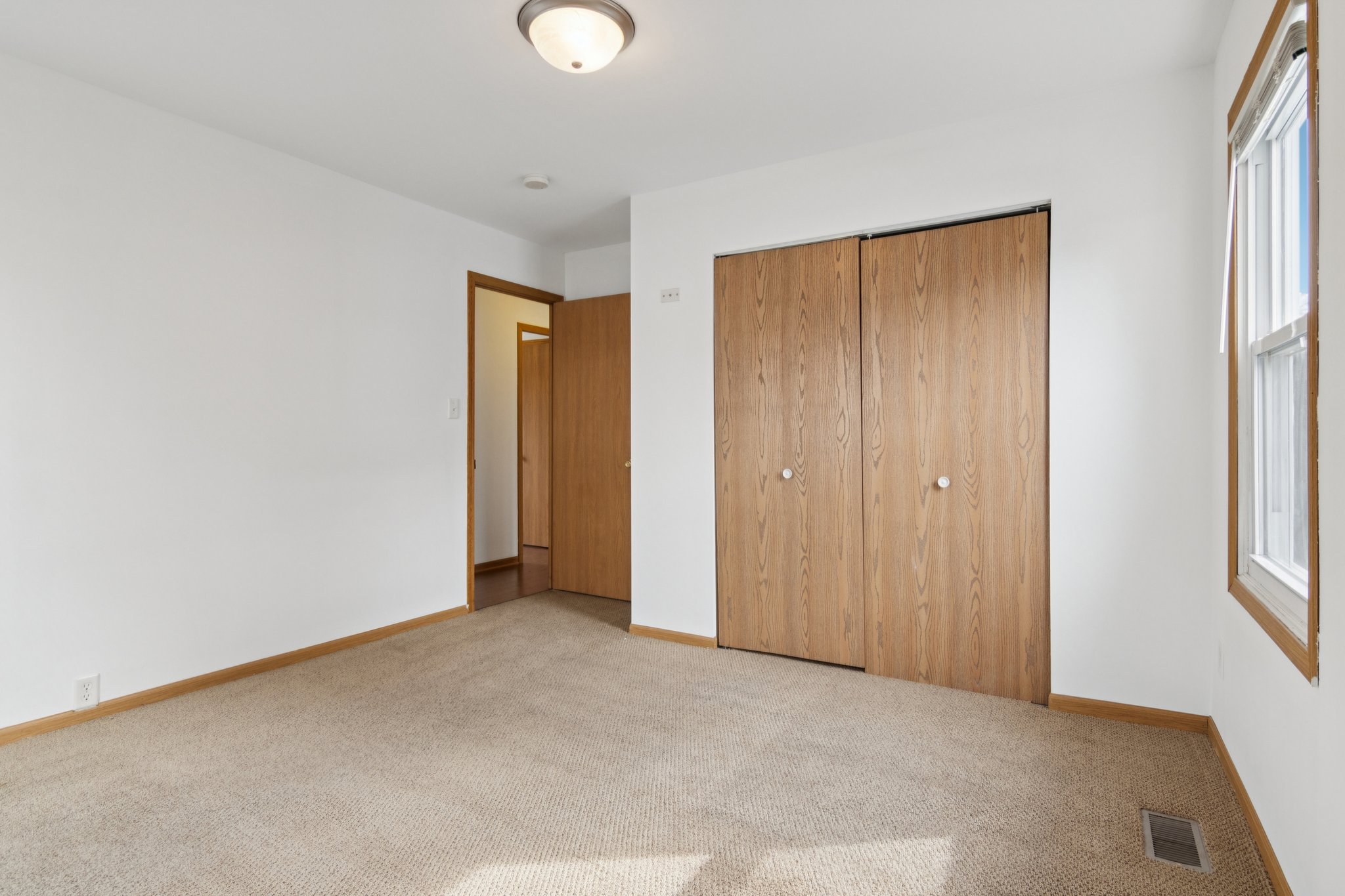 Kenyon Ave-S1004-027.jpg