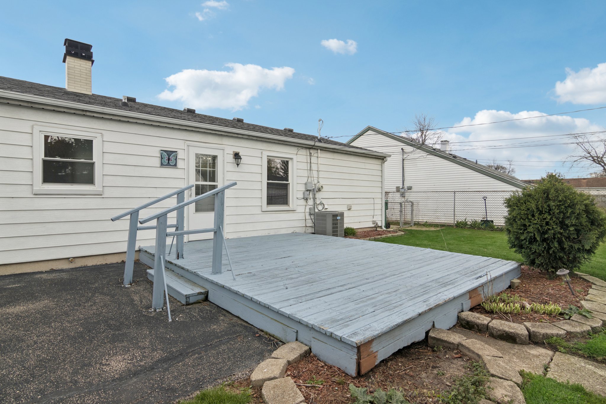 Kenyon Ave-S1004-030.jpg