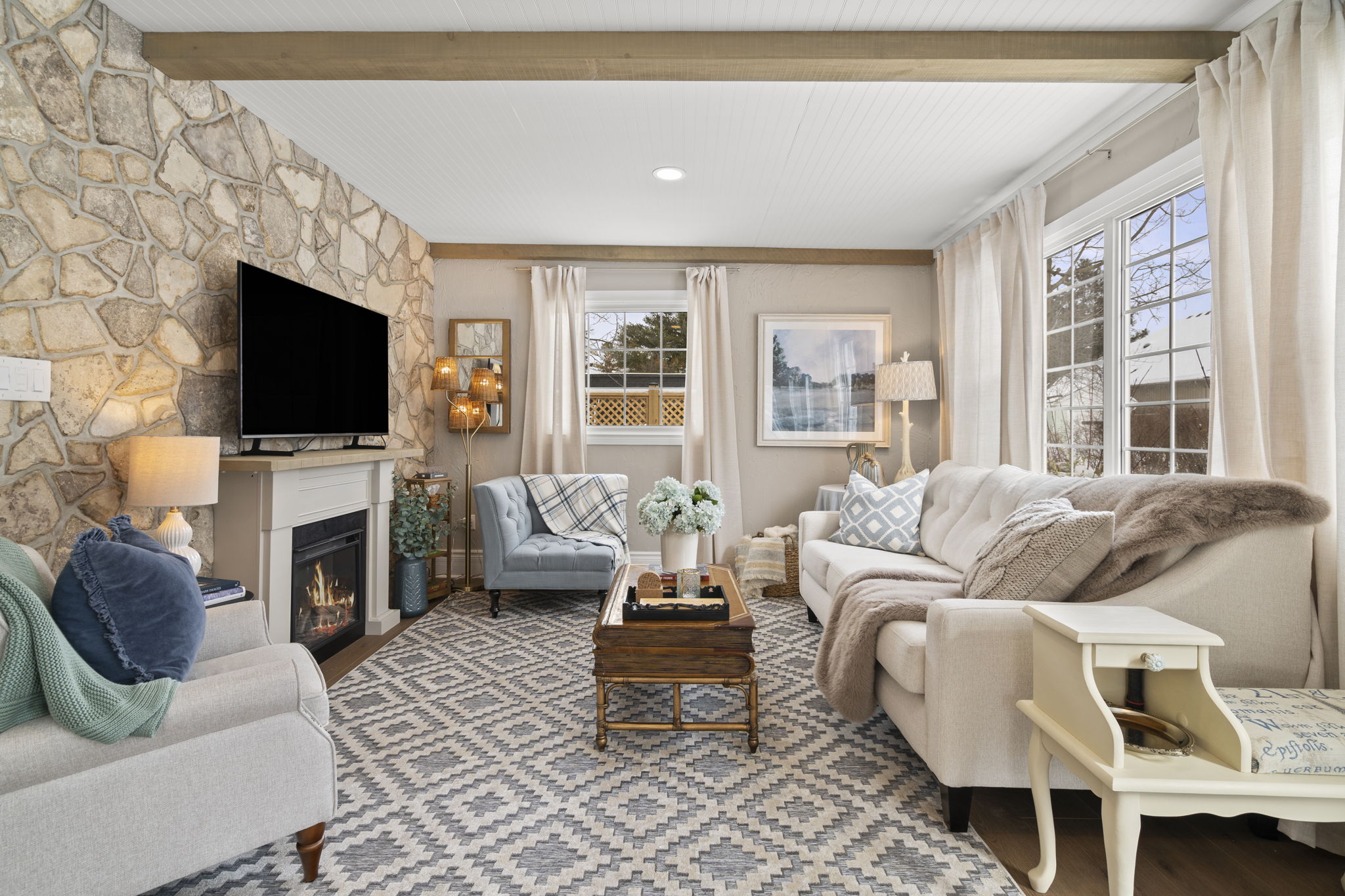 506 Mississagua St Niagara-on-the-Lake, ON L0S 1J0