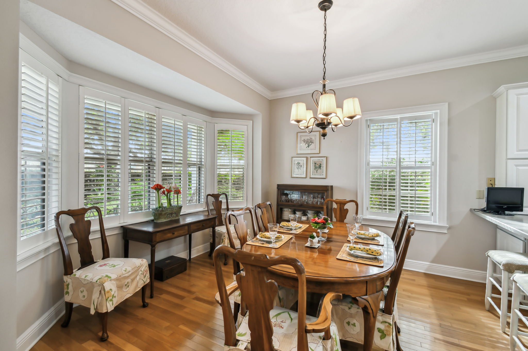 Large bay window overlooks front garden