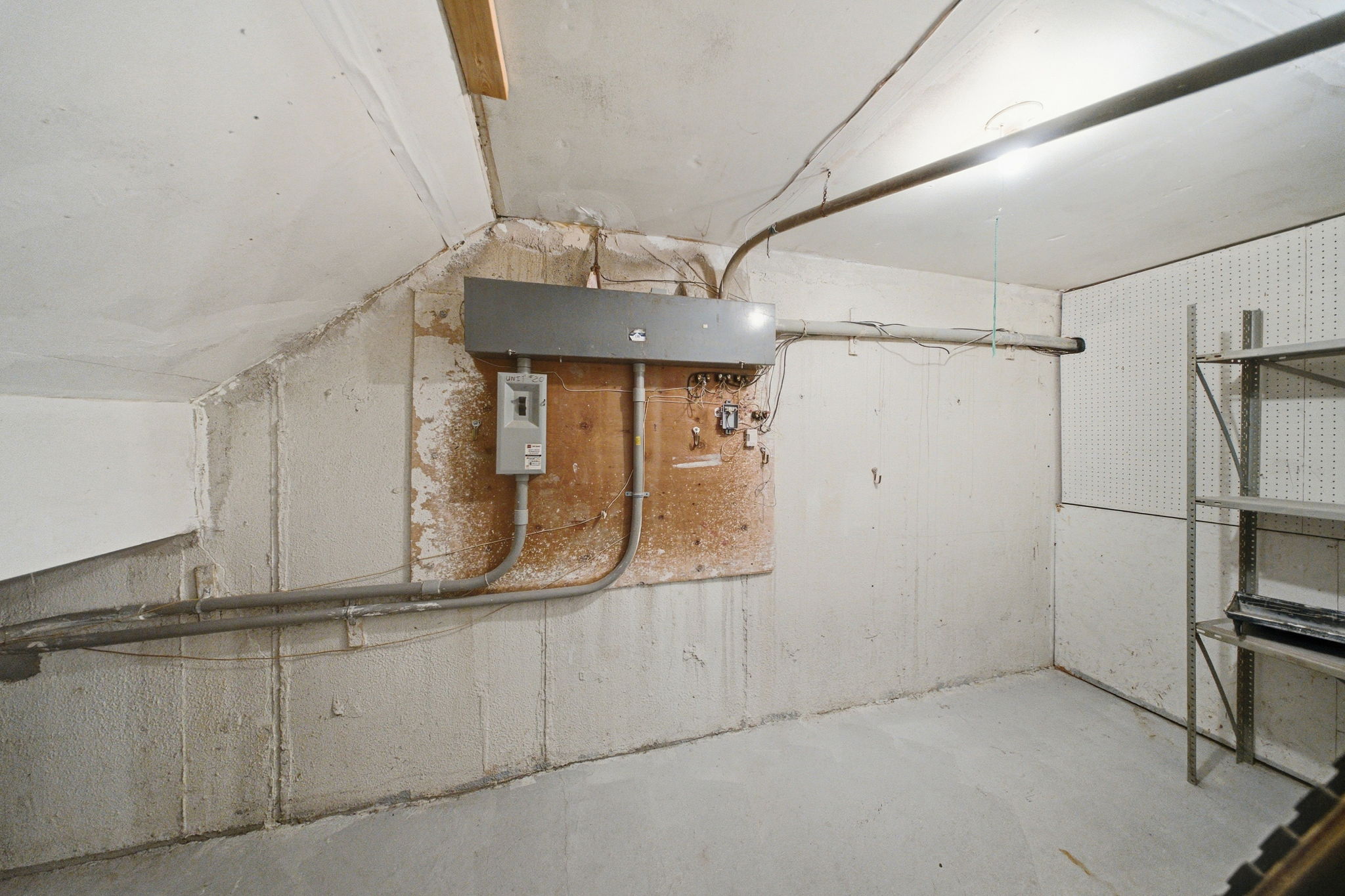  Photo 41
