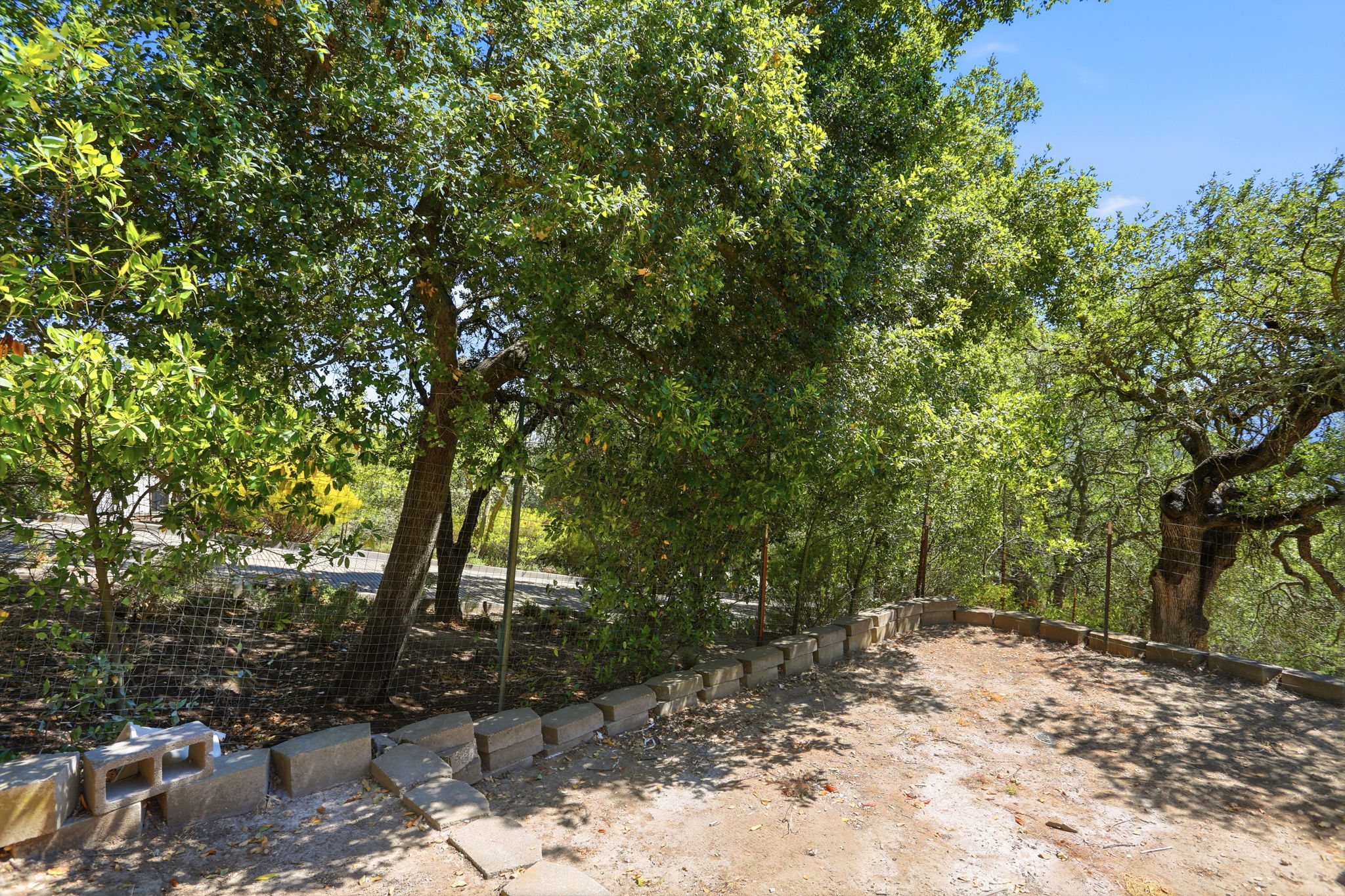 064_F8_506 Oakshire Pl